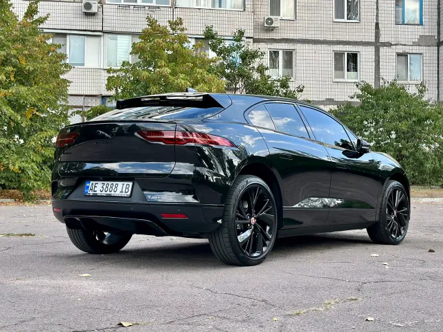 Jaguar I-Pace - фото 1