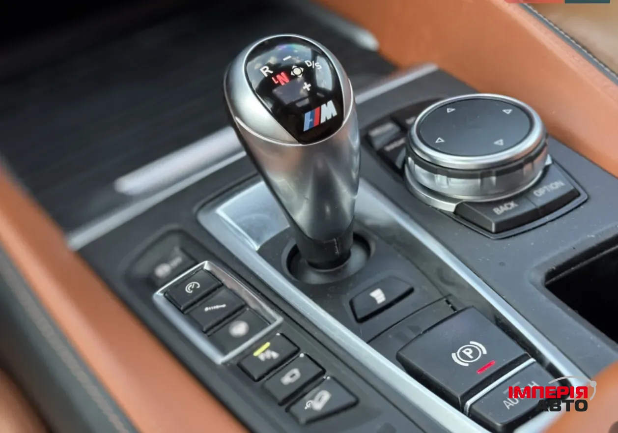 BMW X5 M - фото 17