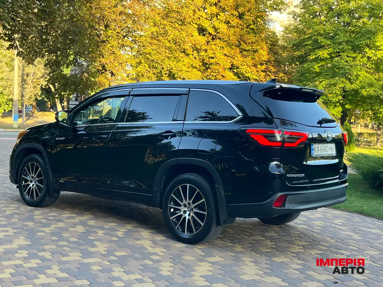 Toyota Highlander - фото 4