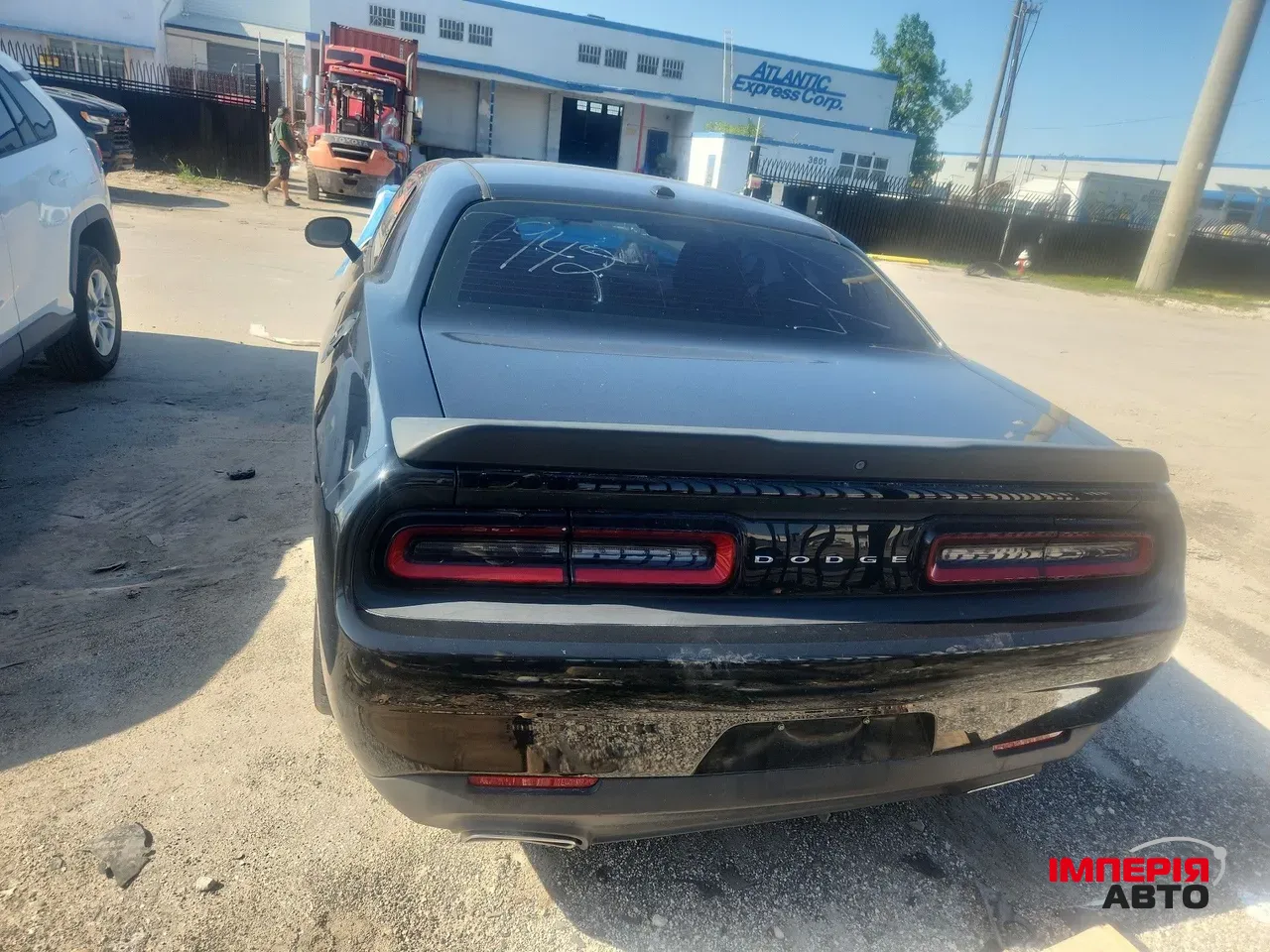 Dodge Challenger - фото 5