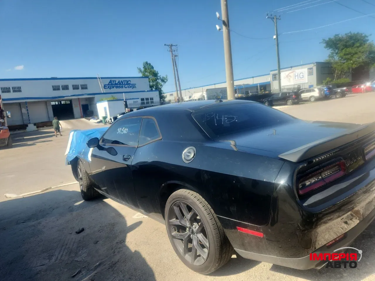 Dodge Challenger - фото 3