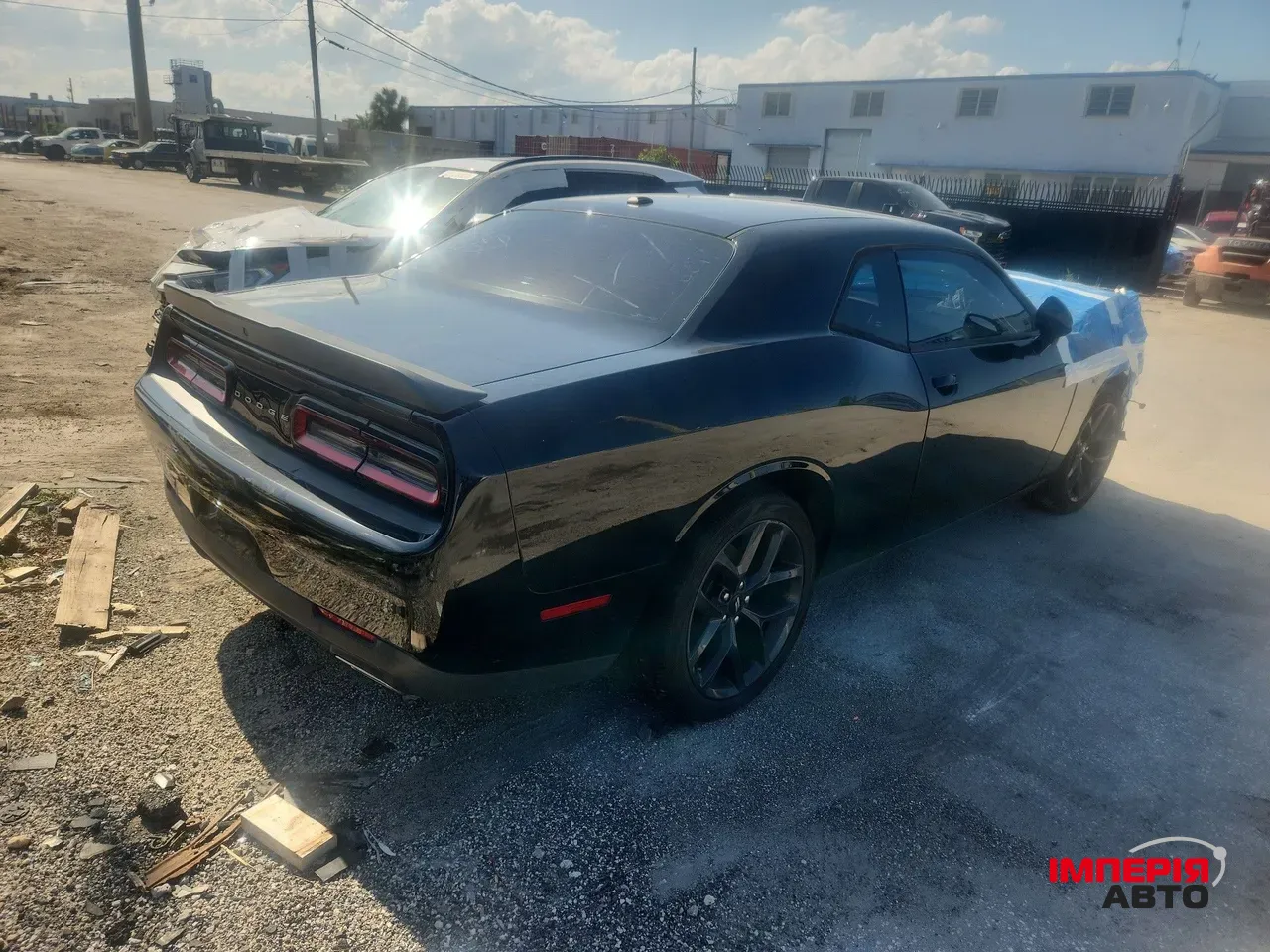 Dodge Challenger - фото 7