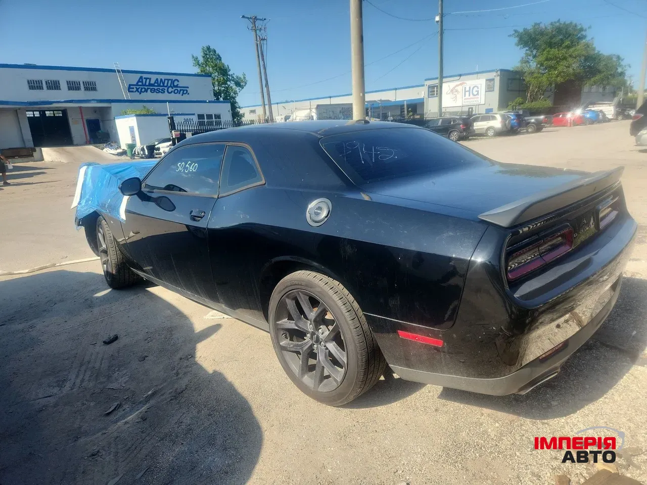 Dodge Challenger - фото 6