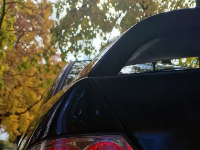 Mitsubishi Lancer - фото 3