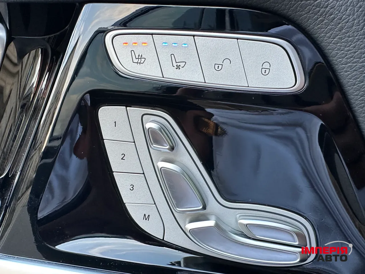 Mercedes-Benz G-Класс - фото 15