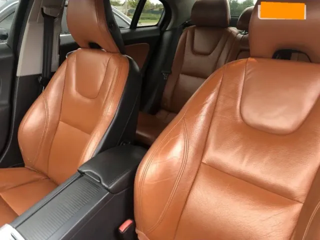 Volvo S60 - фото 2