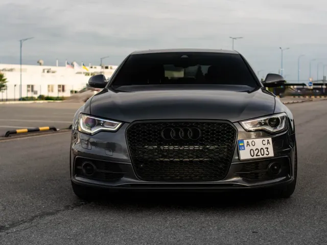 Audi A6 - фото 5