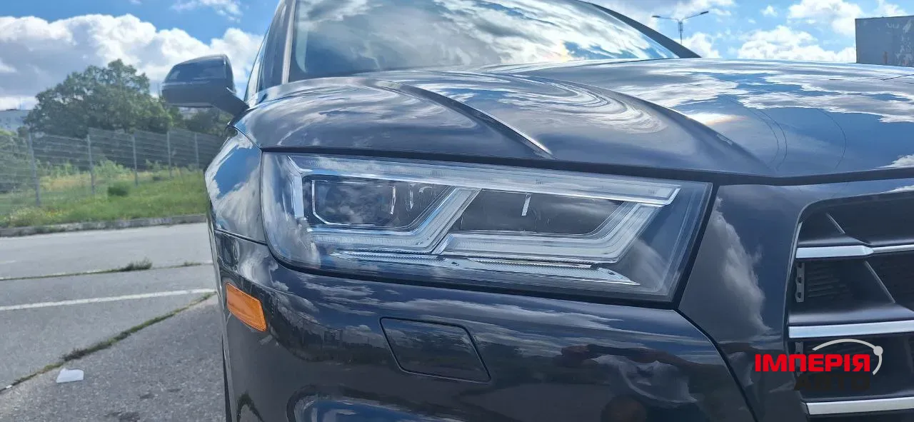 Audi Q5 - фото 14