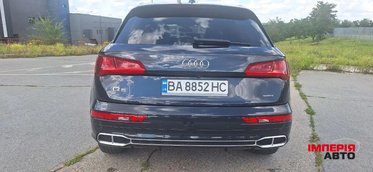 Audi Q5 - фото 9