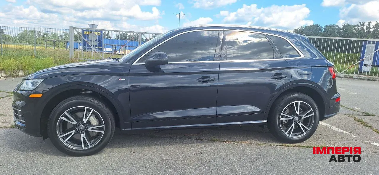 Audi Q5 - фото 2