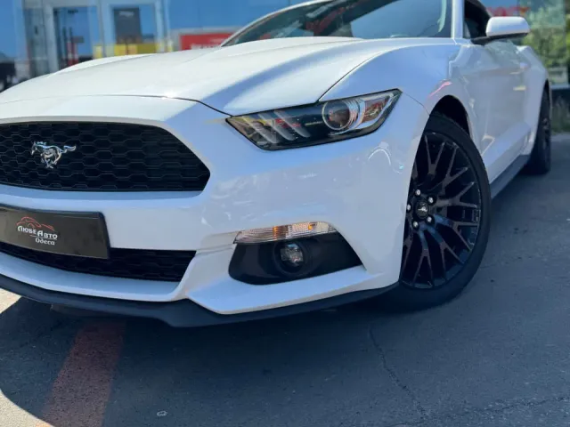 Ford Mustang - фото 2