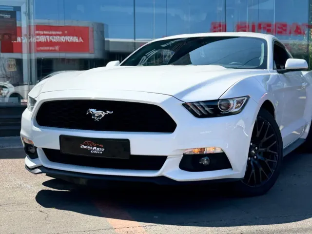 Ford Mustang - фото 3