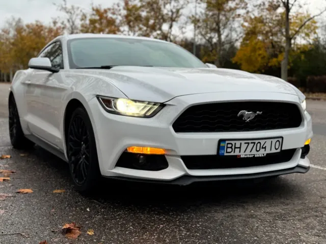 Ford Mustang - фото 4