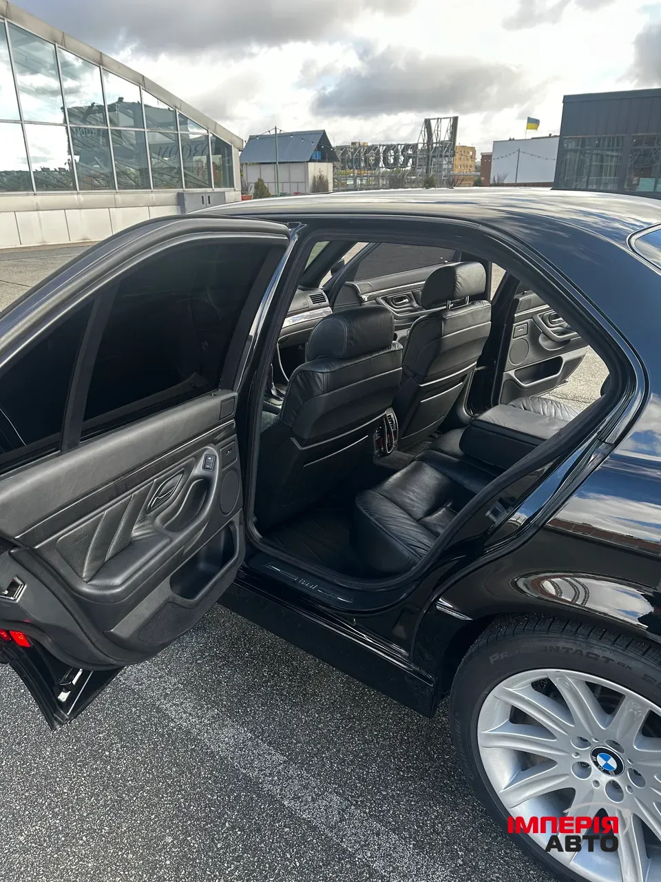 BMW 7 серії - фото 8