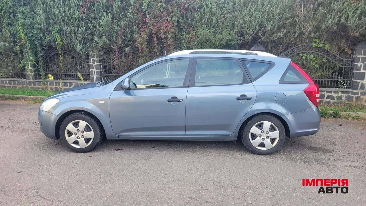 Kia Ceed - фото 9