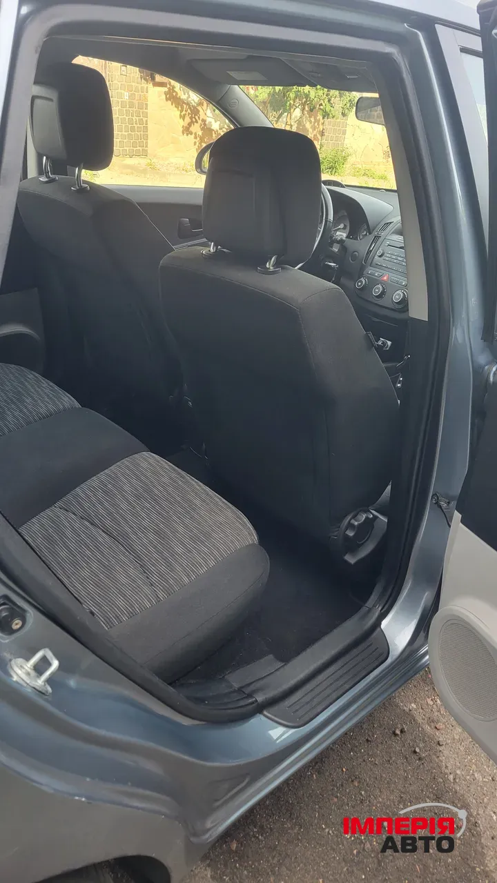 Kia Ceed - фото 21