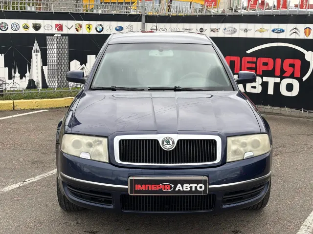 Skoda Superb - фото 5