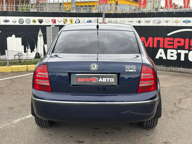 Skoda Superb - фото 4