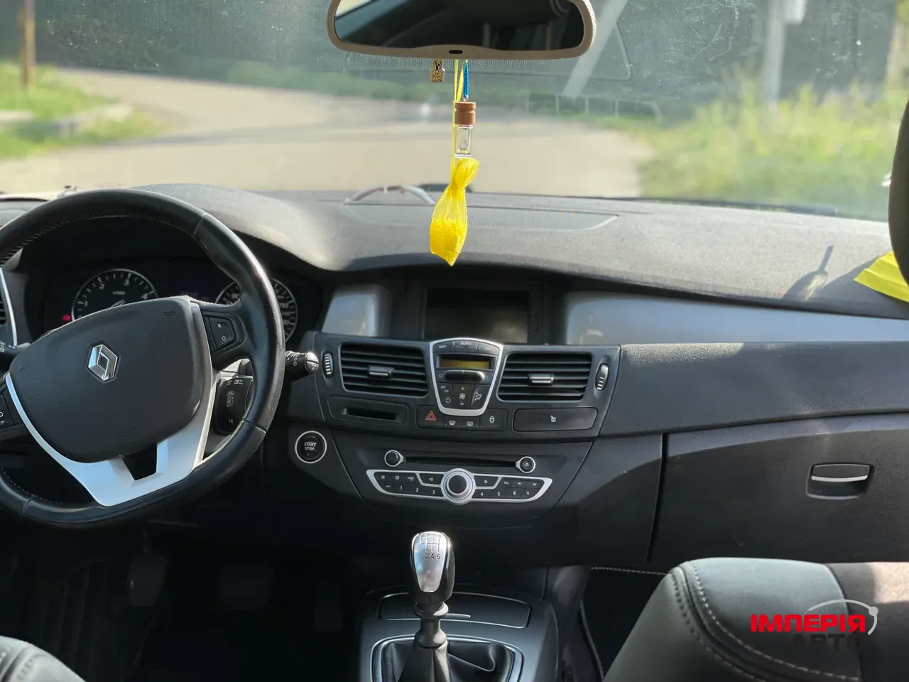 Renault Laguna - фото 14