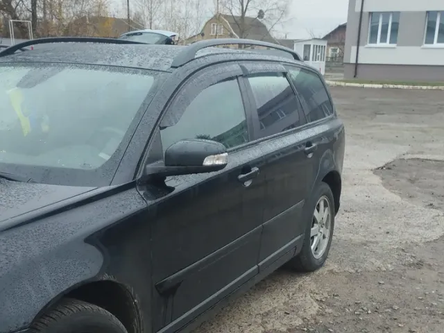 Volvo V50 - фото 2