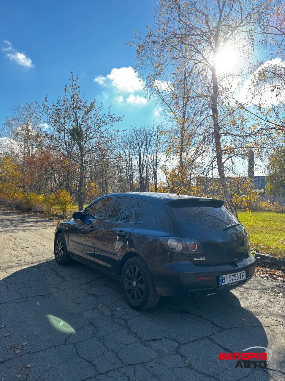 Mazda 3 - фото 5