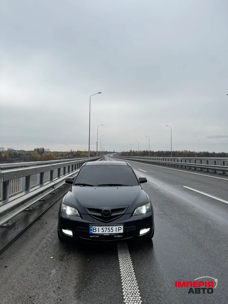 Mazda 3 - фото 1