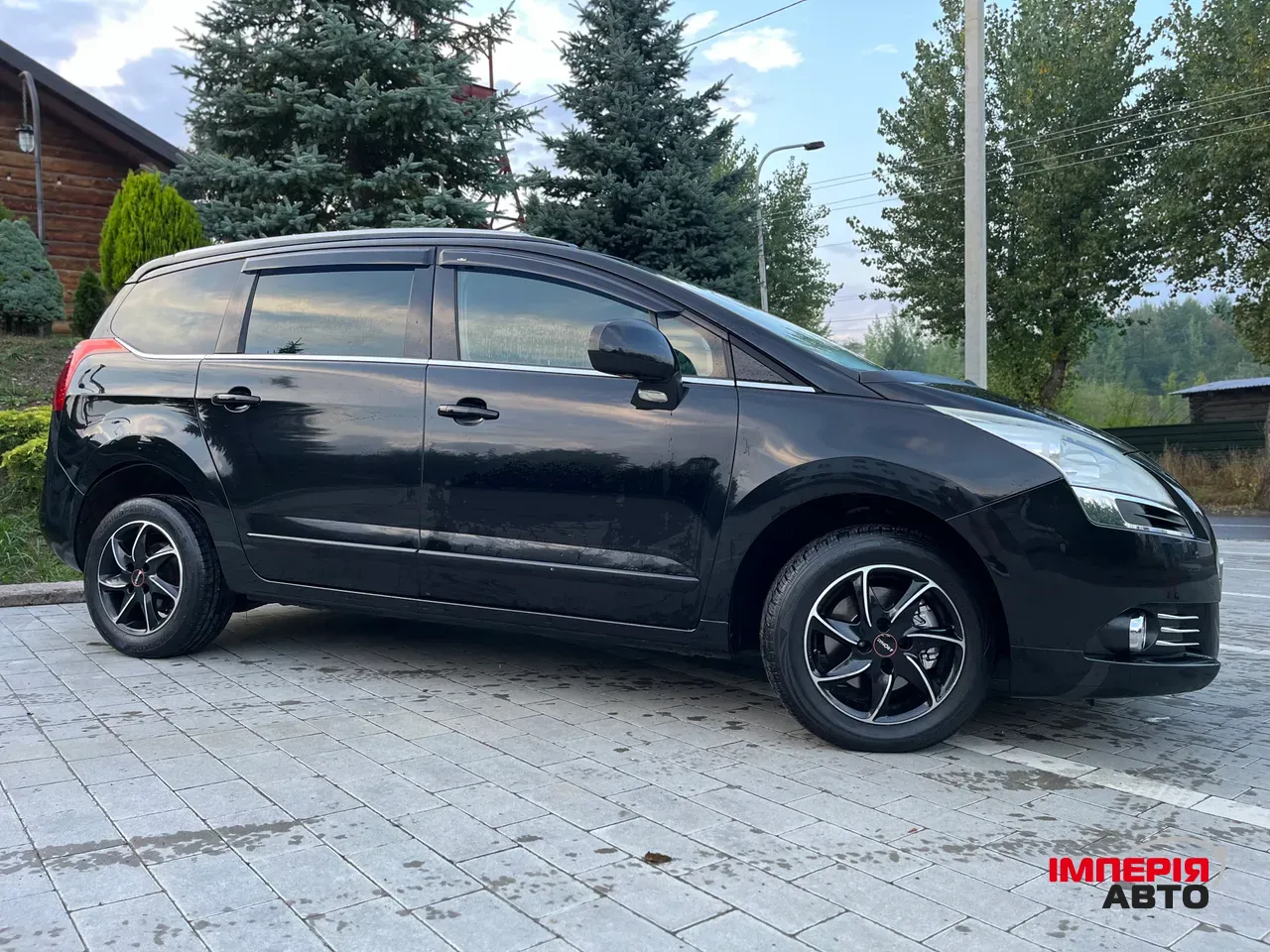 Peugeot 5008 - фото 4