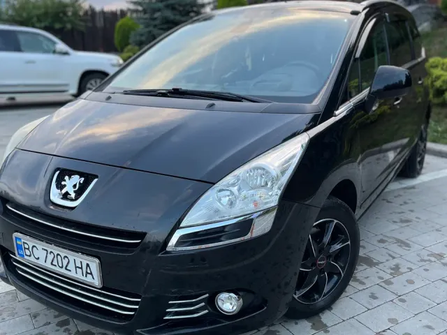 Peugeot 5008 - фото 5