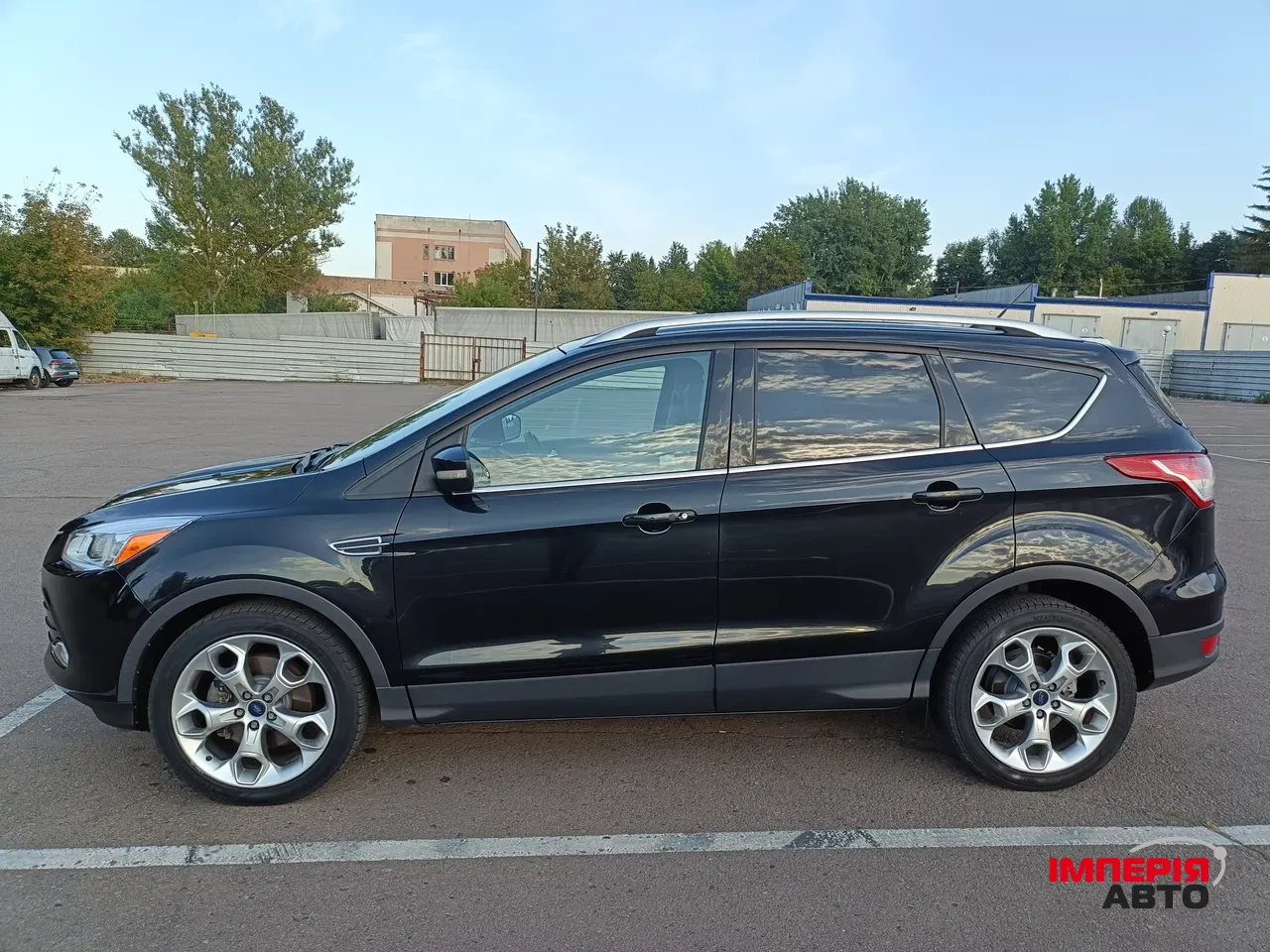 Ford Escape - фото 2