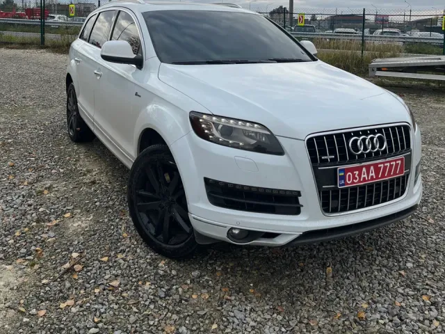 Audi Q7 - фото 3