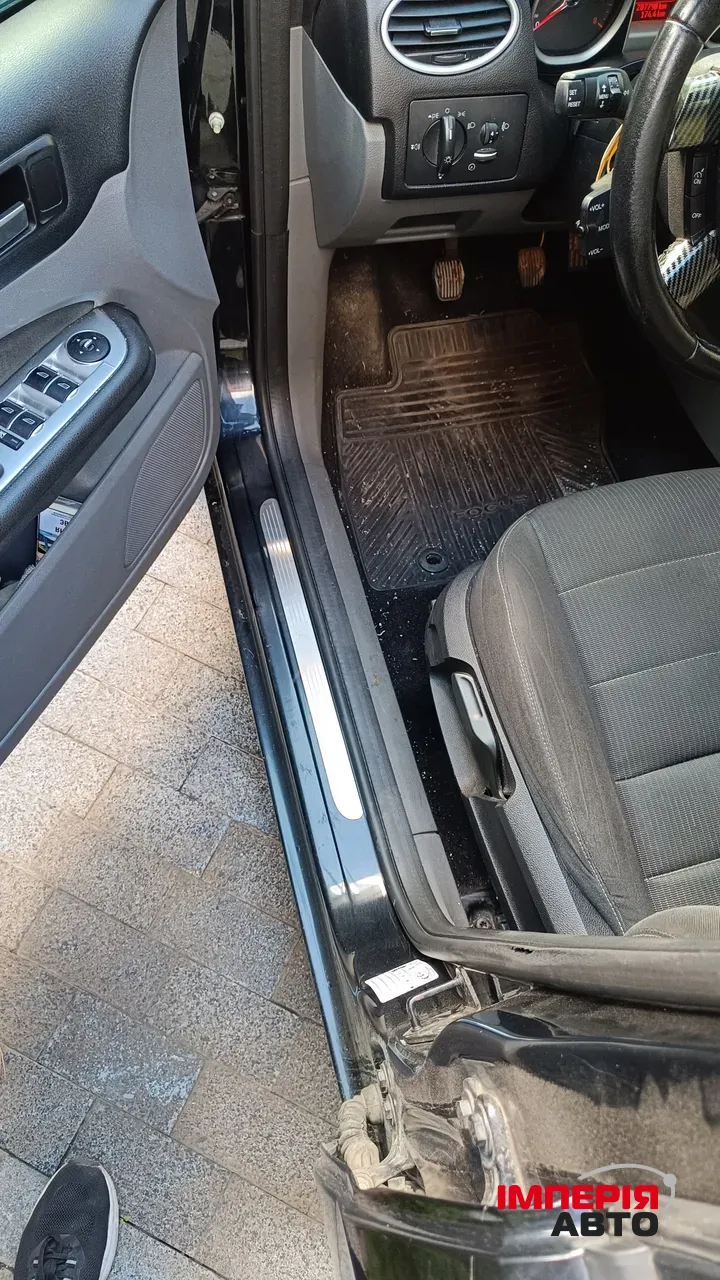 Ford Focus - фото 30