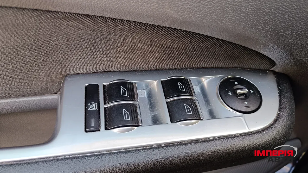 Ford Focus - фото 24