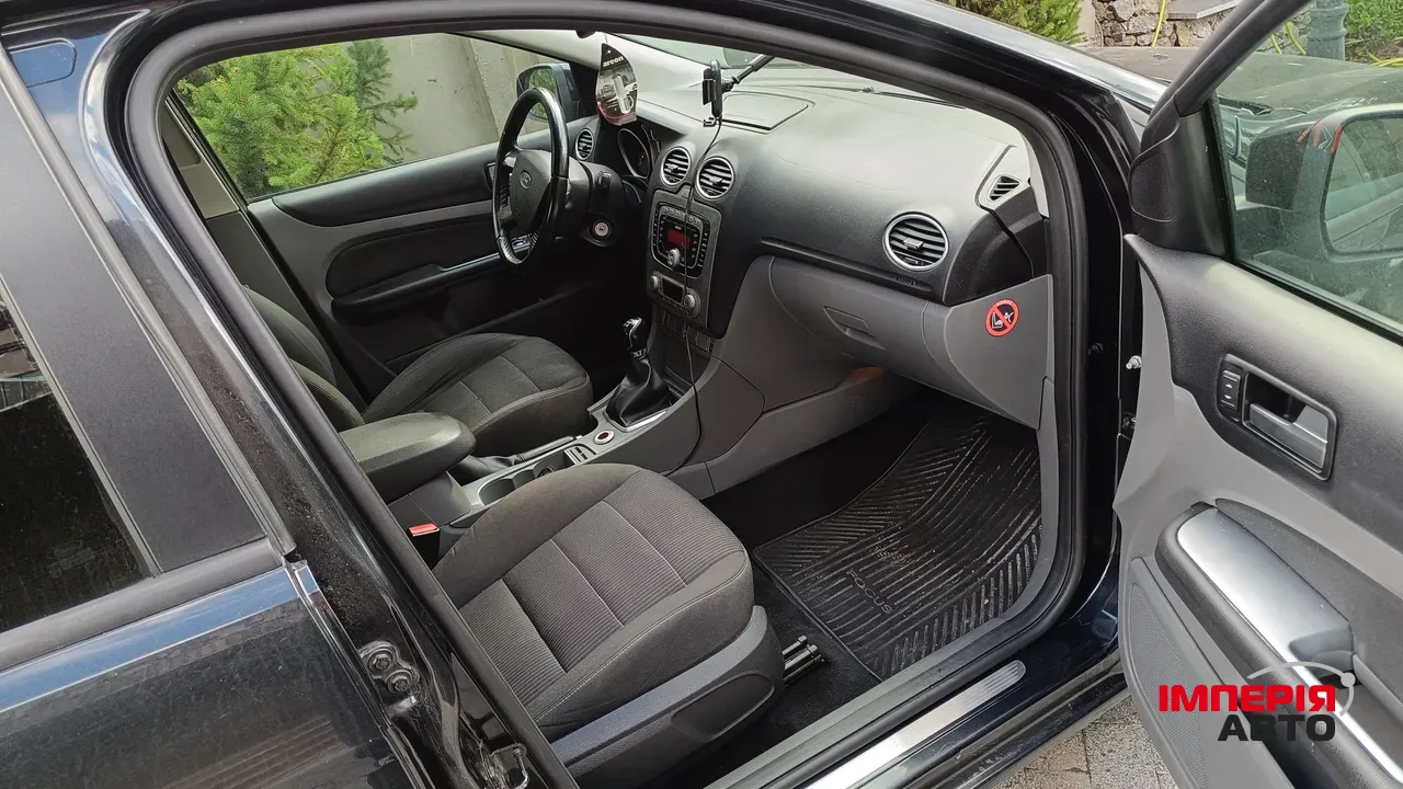 Ford Focus - фото 13