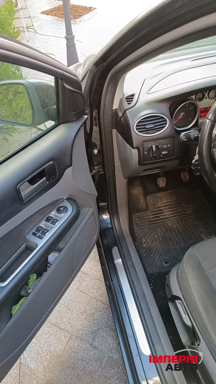 Ford Focus - фото 31