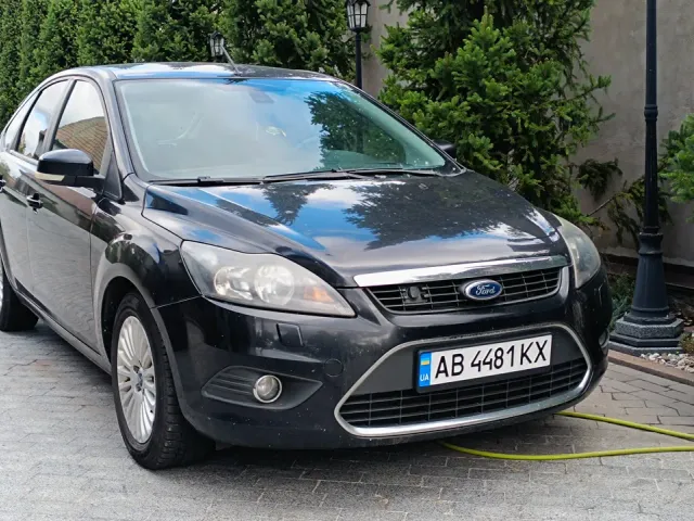 Ford Focus - фото 2