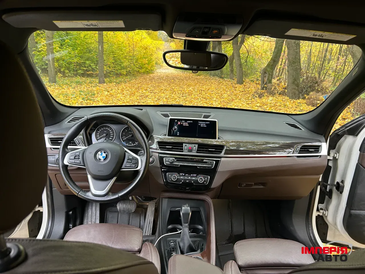 BMW X1 - фото 11