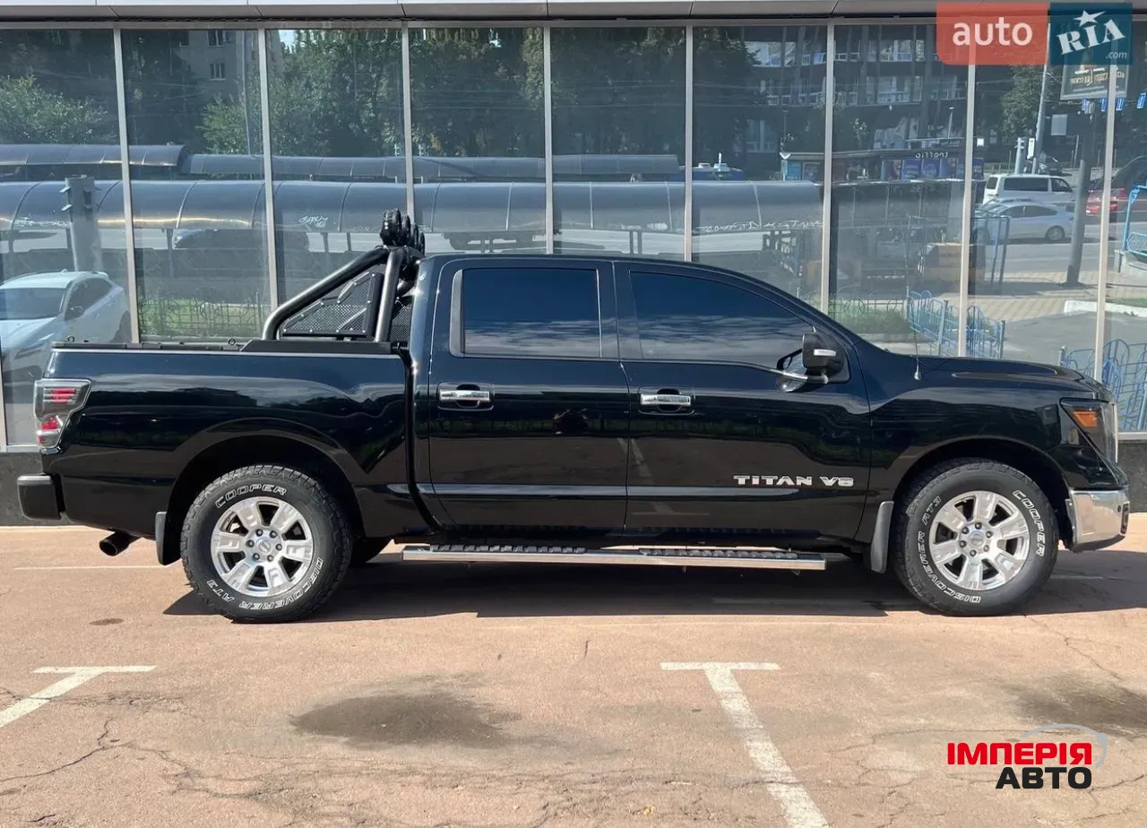 Nissan Titan - фото 8