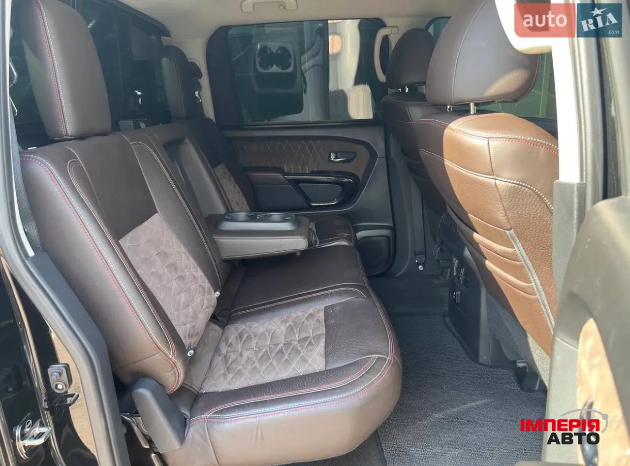 Nissan Titan - фото 13