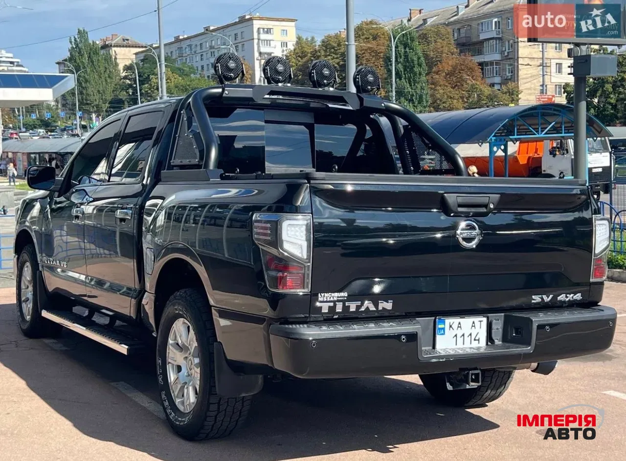 Nissan Titan - фото 5