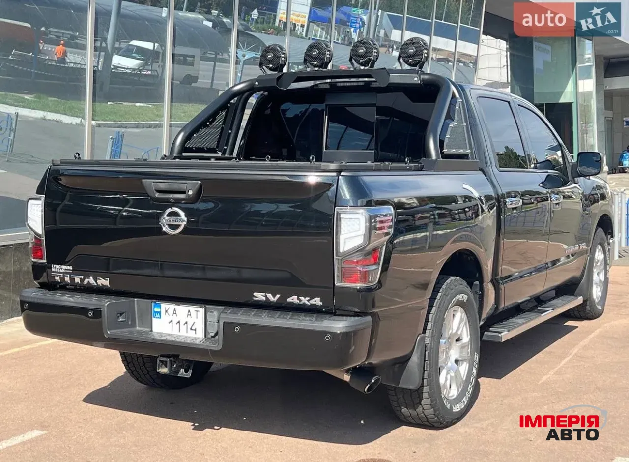 Nissan Titan - фото 3