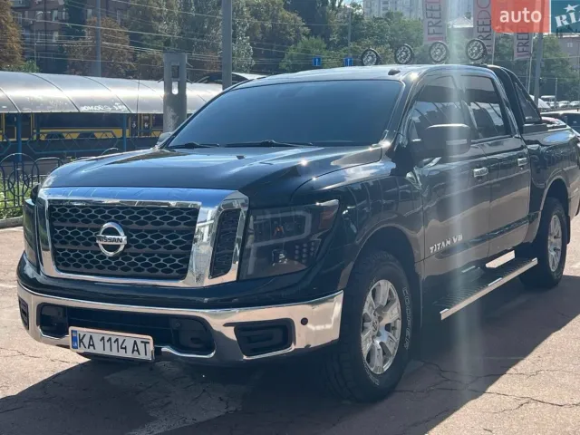 Nissan Titan - фото 2