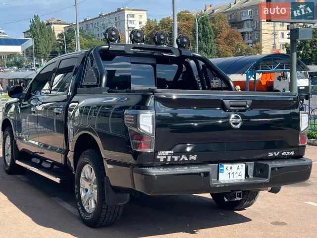 Nissan Titan - фото 3