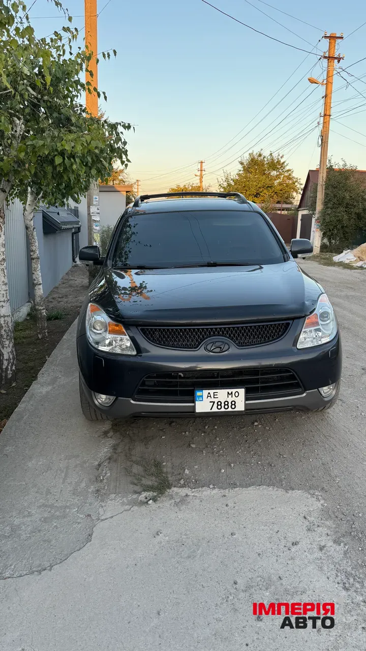 Hyundai Veracruz - фото 1