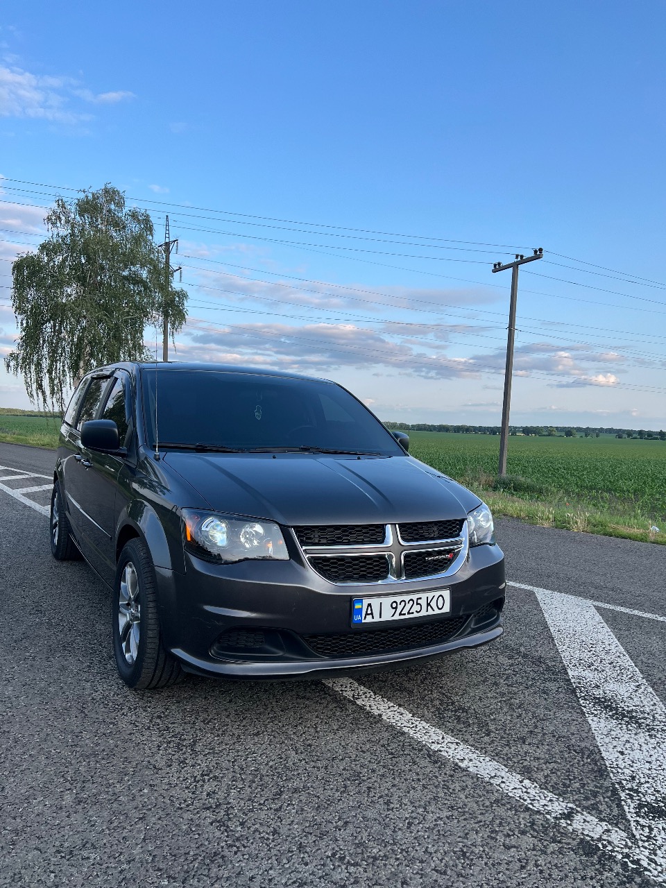 Dodge Caravan - фото 3