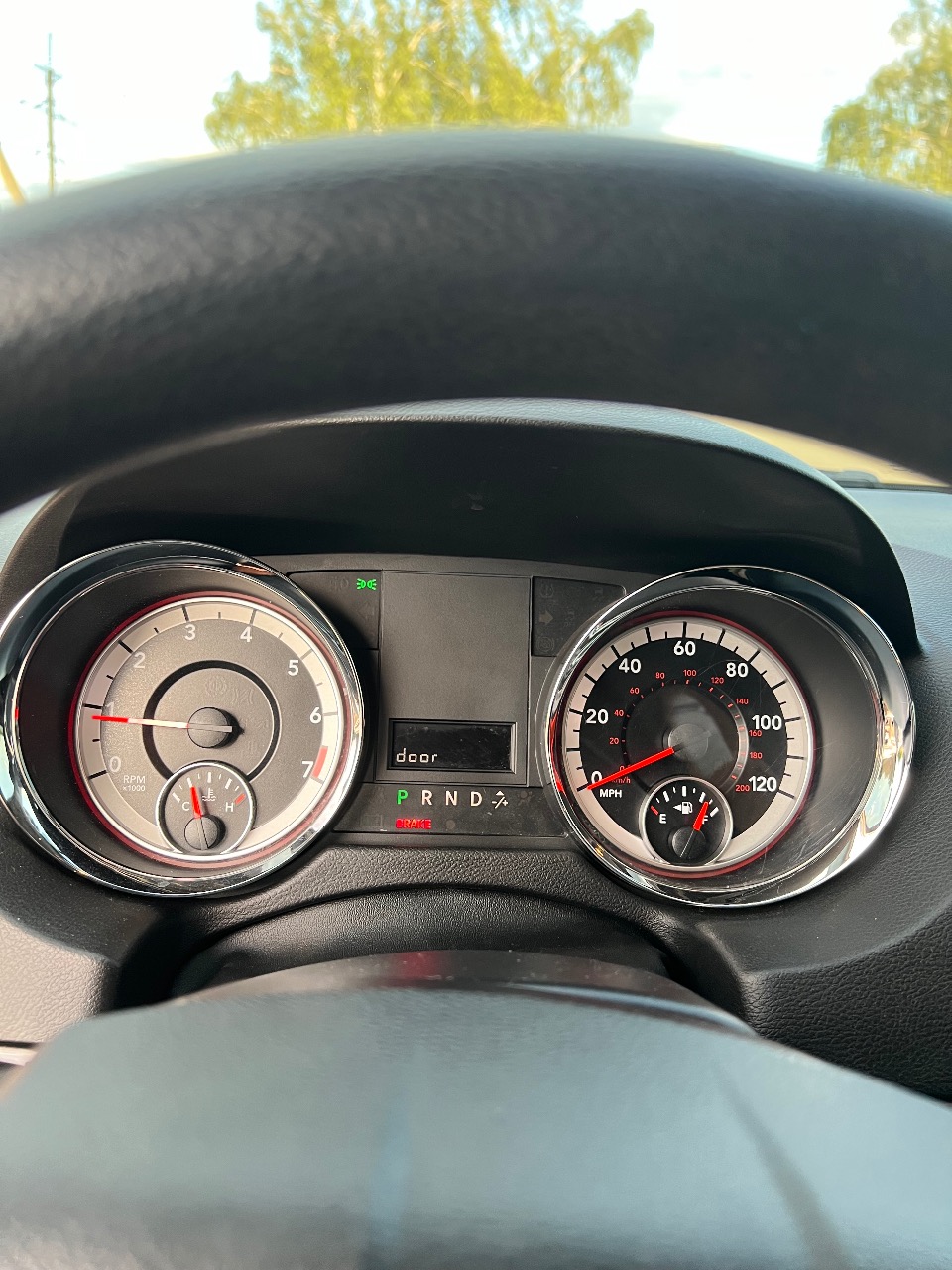 Dodge Caravan - фото 18