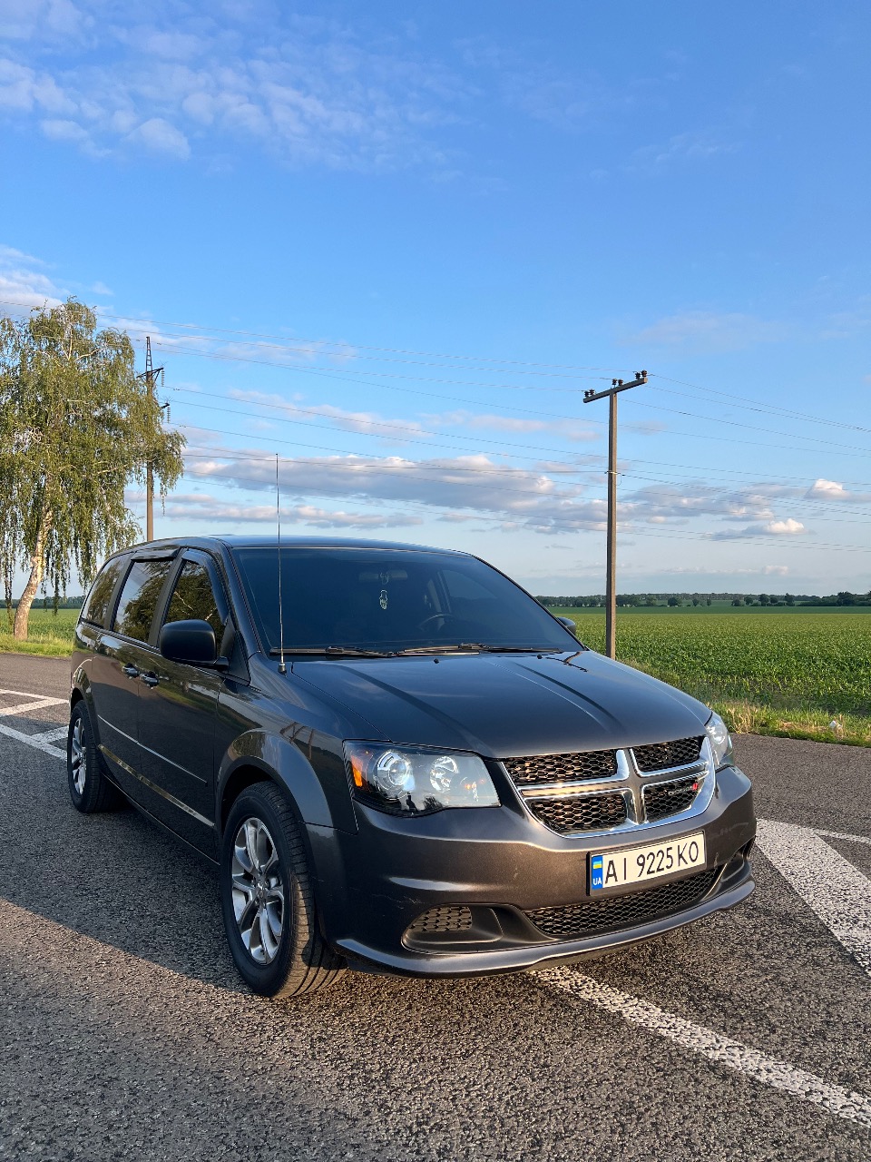 Dodge Caravan - фото 19