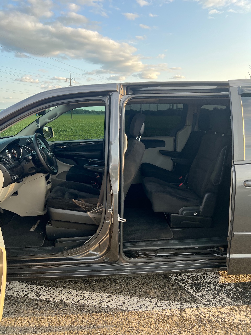 Dodge Caravan - фото 17