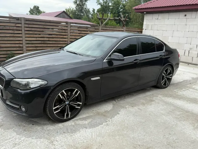 BMW 5 серії - фото 2