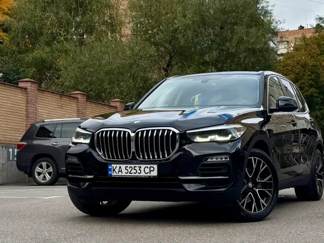 BMW X5 - фото 1