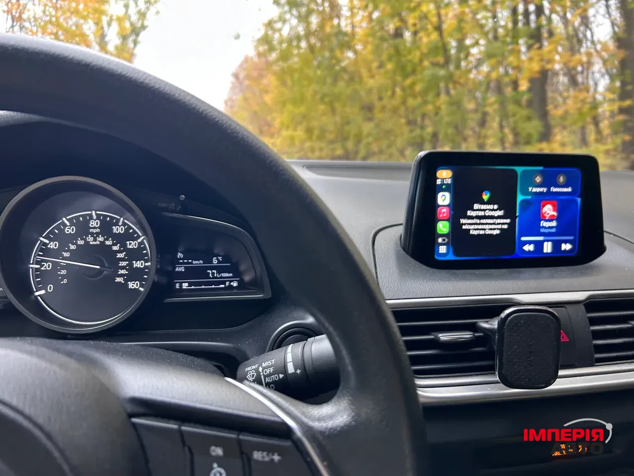 Mazda 3 - фото 12